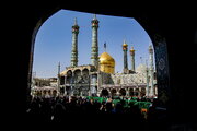 قم سوگوار صادق آل محمد (ص)/ عرض تسلیت دسته‌های عزادار محضر بانوی کرامت