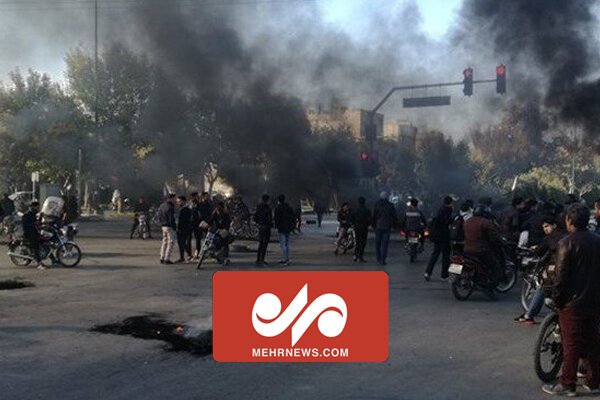 تصاویر باورنکردنی از شروع اغتشاشات در تهران