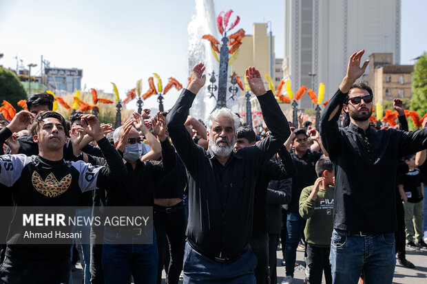 خدمت رسانی مواکب رضوی در سالروز شهادت امام رضا(ع) در کرمانشاه