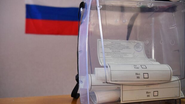 Majority of all four regions voters support joining Russia 