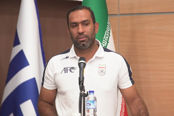 سیاوش اکبرپور سکان هدایت تیم فوتبال بعثت کرمانشاه را در دست گرفت سیاوش اکبرپور سکان هدایت تیم فوتبال بعثت کرمانشاه را در دست گرفت