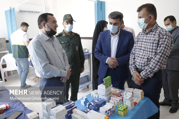 بیمارستان صحرایی در «زیارت ساحلی» شهرستان دشتی برپا شد