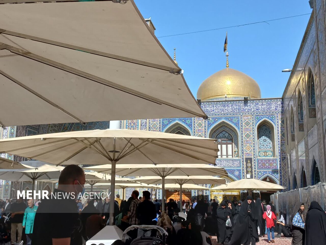 شام غریبانی برای امامِ غریب