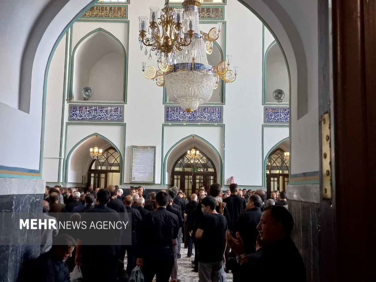 شام غریبانی برای امامِ غریب