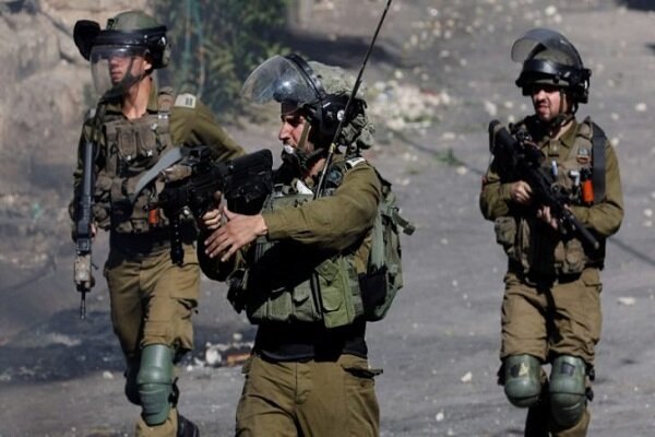 12 Palestinians injured during Zionists raid on WB