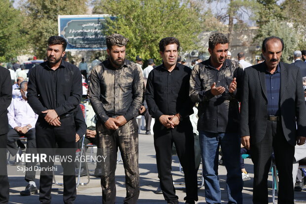 تشییع پیکر شهید مدافع امنیت در خرم آباد
