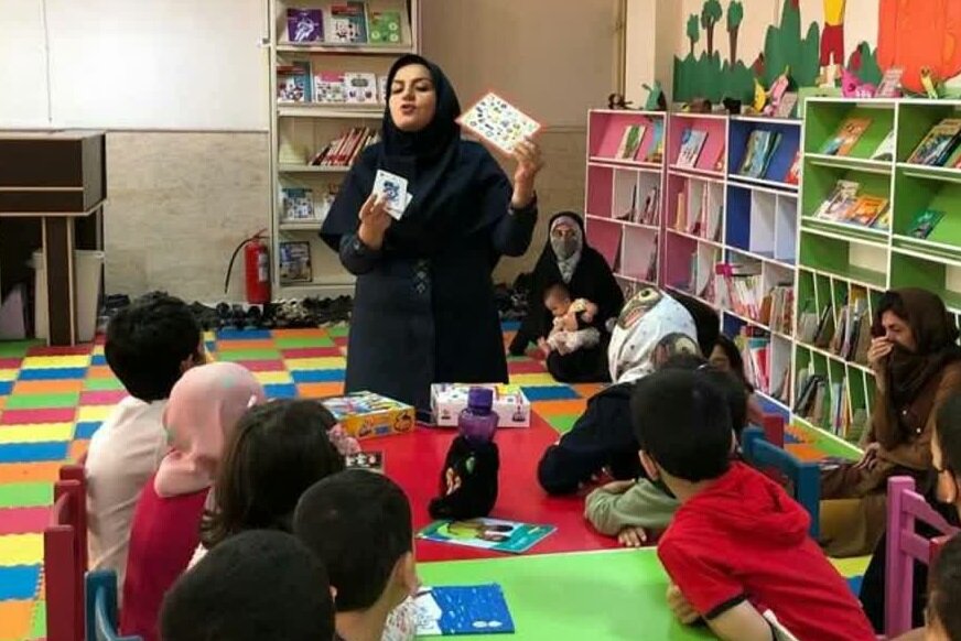 روایت کتاب خوانی کودکان استان سمنان/ترویج هدفمند توسط کتابداران