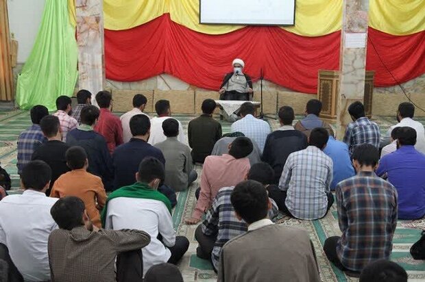 مراسم آغاز سال تحصیلی حوزه علمیه در بوشهر برگزار شد 