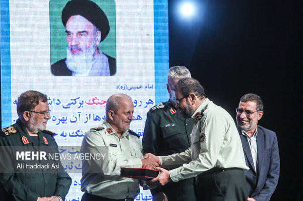 سردار اسماعیل احمدی مقدم در چهارمین دوره مراسم یاد ها و نام ها حضور دارد