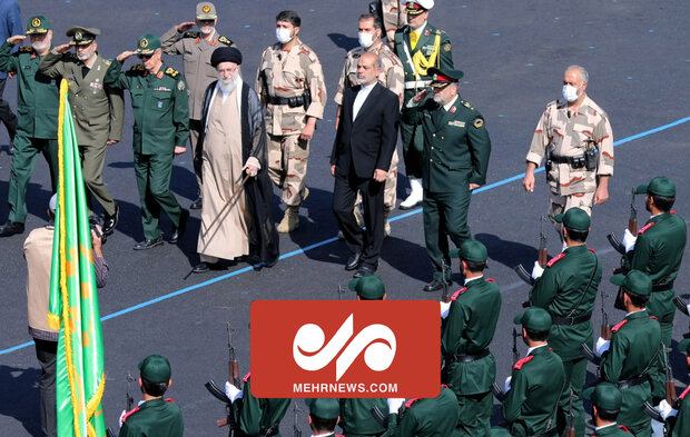 Ayetullah Hamanei'nin teşrifleriyle mezuniyet töreni gerçekleştirildi Ayetullah Hamanei'nin teşrifleriyle mezuniyet töreni gerçekleştirildi