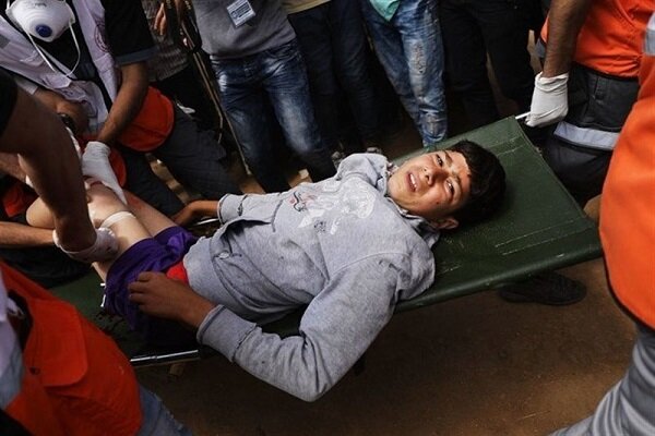 زخمی شدن نوجوان فلسطینی به ضرب گلوله نظامیان صهیونیست