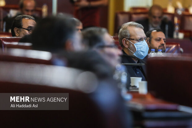 علی لاریجانی در افتتاحیه نهمین دوره مجمع تشخیص مصلحت نظام حضور دارد