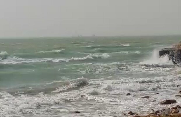 خلیج فارس مواج و متلاطم می شود/ ورود سامانه بارشی