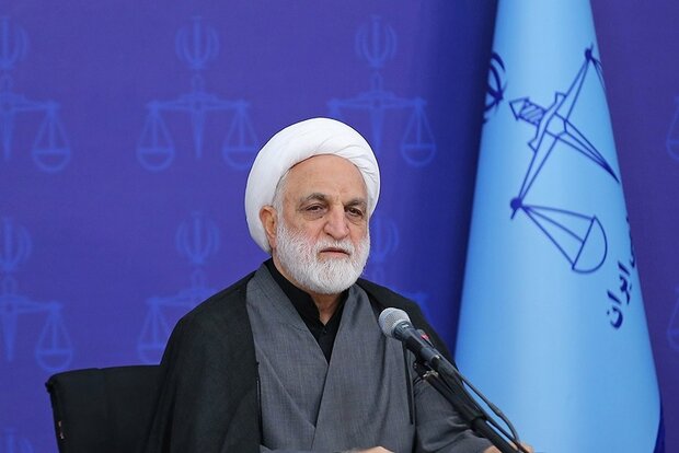 رئيس السلطة القضائية الايرانية يطالب بالإسراع في محاكمة الضالعين في جريمة اغتيال الشهيد سليماني