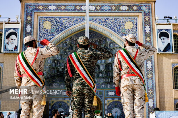 مسجد مقدس جمکران میں ایرانی افواج کا امام زمانہ سے تجدید عہد، مشترکہ پریڈ کا انعقاد
