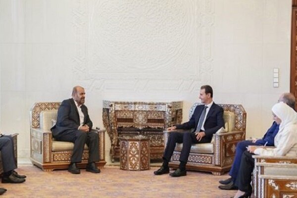  Iran's transport minister meets with Syria's Assad