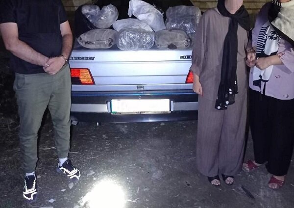 دستگیری زوج سارق در کرج/ اعتراف به ۱۲ فقره سرقت