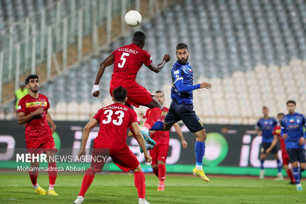 شوک «سوت» به استقلال و تعلل عجیب پرسپولیس / یک تیم طلسم را شکست! 2