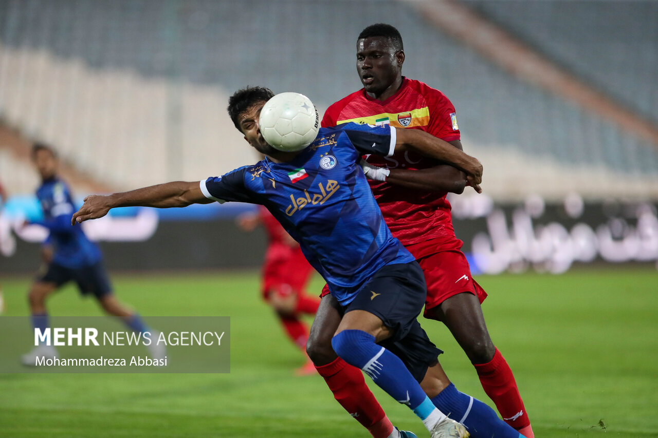 پرسپولیس - هوادار؛جدالی برای خروج از بحران سرخها