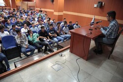 نخستین گفتگوی آزاد دانشجویی در دانشگاه تهران برگزار شد/ تحلیل ریشه‌های ناآرامی‌های اخیر