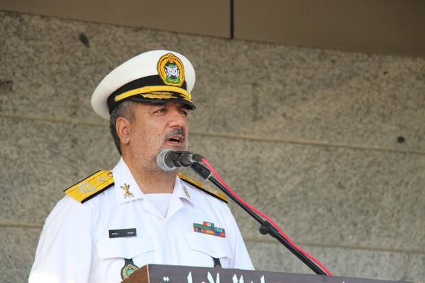 ارتش در اوج اقتدار است/ برای هر هدف تنها یک گلوله شلیک خواهیم کرد