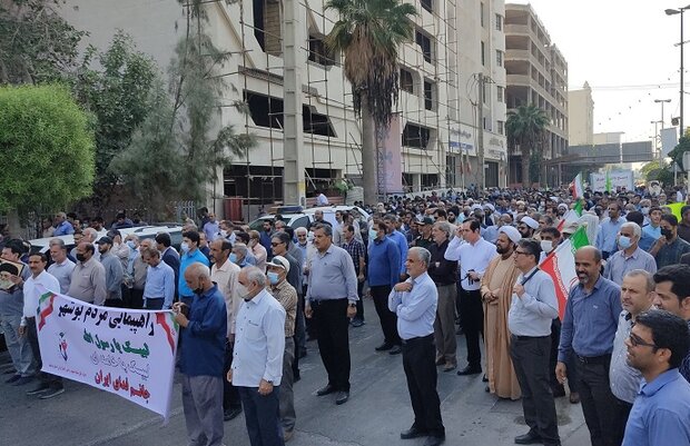 راهپیمایی مردم بوشهر در محکومیت اقدامات هنجارشکنان 