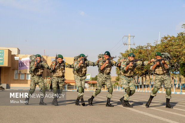 صبحگاه مشترک تیپ 25 نیروی مخصوص ارتش جمهوری اسلامی ایران