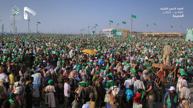حضور میلیونی یمنی‌ها در جشن ولادت نبی اکرم/ تصاویر بی‌نظیر پهپادی