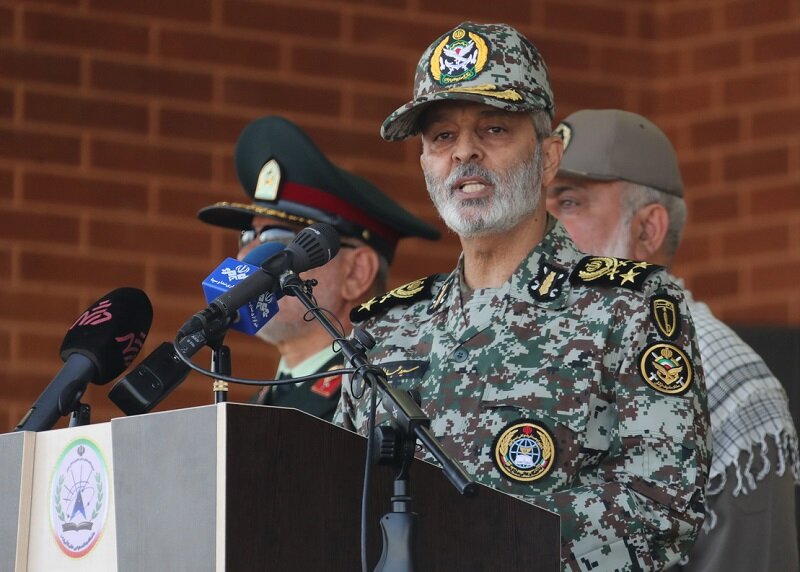 دشمن کو ایران کے معاملات میں مداخلت نہیں کرنے دیں گے، ایرانی آرمی کے سربراہ