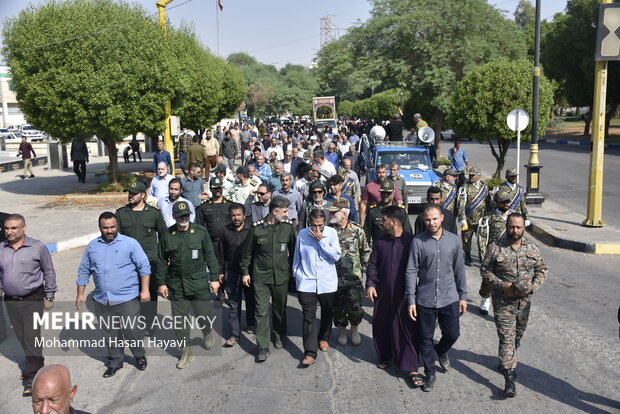 تشییع پیکر ۲ شهید والامقام ۸ سال دفاع مقدس در آبادان