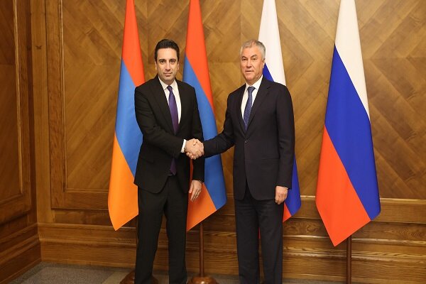 محورهای دیدار مقامات ارمنستان و روسیه