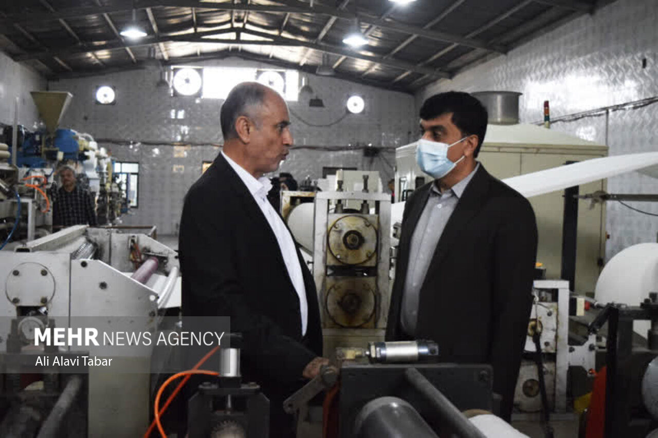تولیدکنندگان استان بوشهر به سمت استاندارد وارتقای کیفیت حرکت کنند