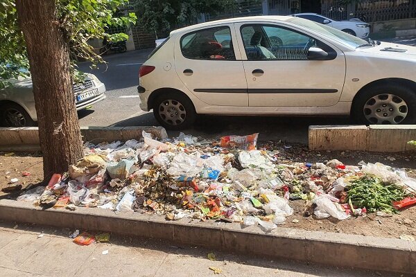 وضعیت جمع آوری زباله ها در شهر بندرعباس اصلاً مناسب نیست