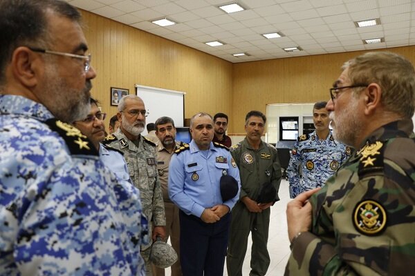 ملک کی فضائیہ کسی بھی خطرے کا فوری جواب دینے کی صلاحیت رکھتی ہے، ایرانی فضائیہ کے ڈپٹی کمانڈر