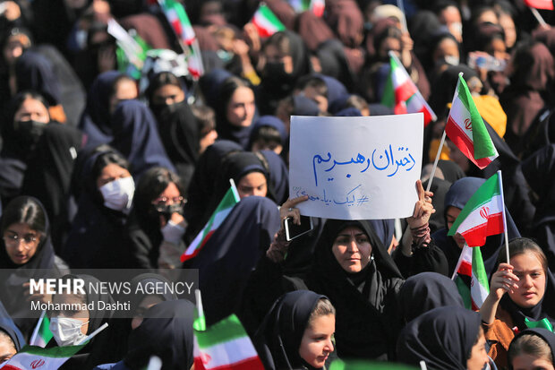 تجمع بزرگ بانوان تاریخ ساز ایران قوی در اردبیل