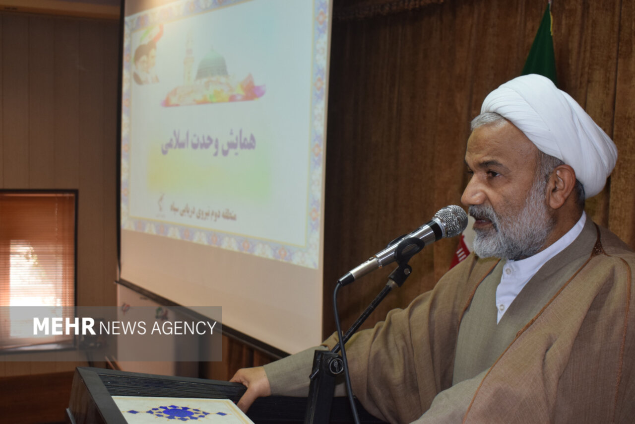 همایش وحدت اسلامی در بوشهر برگزار شد
