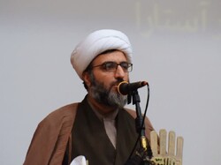 دشمنان در تلاش برای از بین بردن هویت اسلامی ایران هستند