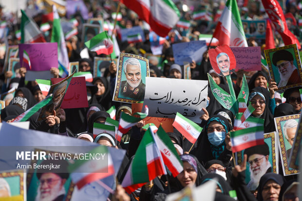 Pro-Islamic Establishment rally by women in Shiraz