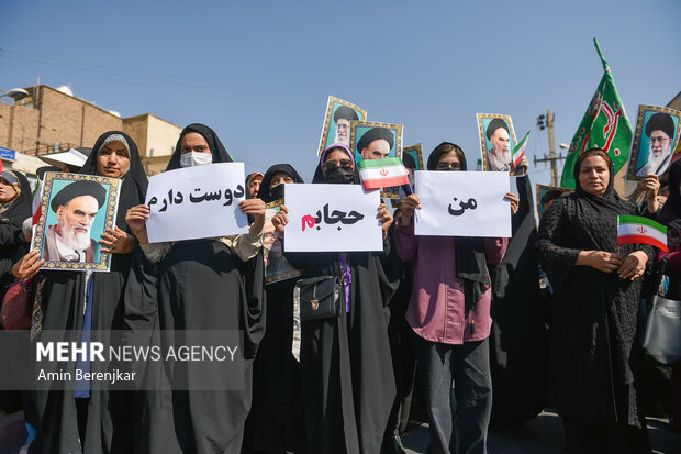 Pro-Islamic Establishment rally by women in Shiraz