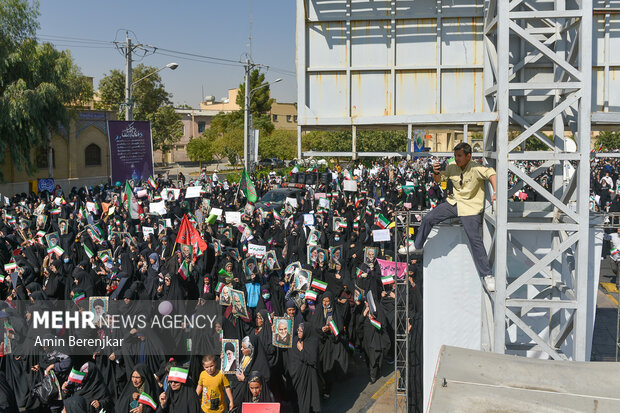 اجتماع بزرگ بانوان فاطمی در شیراز