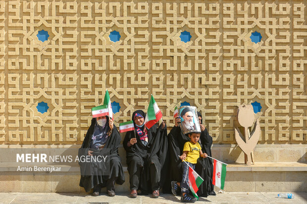 Pro-Islamic Establishment rally by women in Shiraz