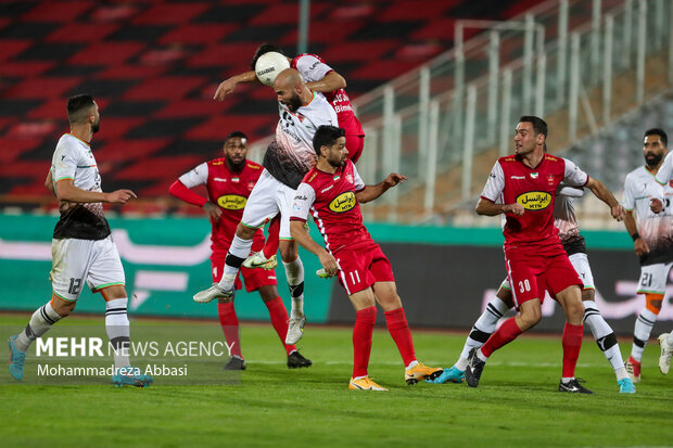 Persepolis beats Mes Kerman: IPL