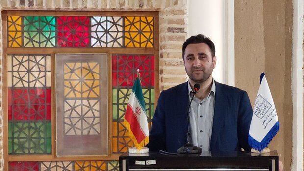 اولویت اصلی برای اقامت مسافران هتلها و مسافرخانههاست