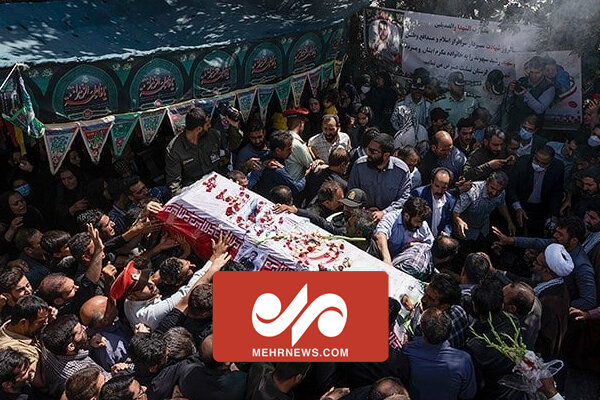 گفتگویی با خانواده فریدکرمپور شهید دهه هشتادی مدافع امنیت
