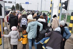 Frustration at Ukrainian “welfare” refugees in Europe