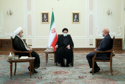 ایران کی عدلیہ، مقننہ اور مجریہ کے سربراہان کا مشترکہ اجلاس