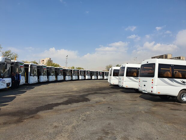  قرارداد خرید ۵۰۰ اتوبوس توسط شرکت واحد اتوبوسرانی امضاء شد