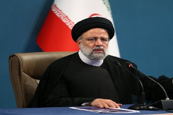 الرئيس الايراني يشدد على ان عاصفة الحرب السيبرانية لن تهزنا ابداً الرئيس الايراني يشدد على ان عاصفة الحرب السيبرانية لن تهزنا ابداً