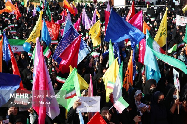 جشن میلاد پیامبر مهربانی ها در مشهد