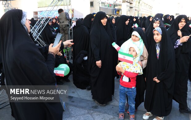 جشن میلاد پیامبر مهربانی ها در مشهد